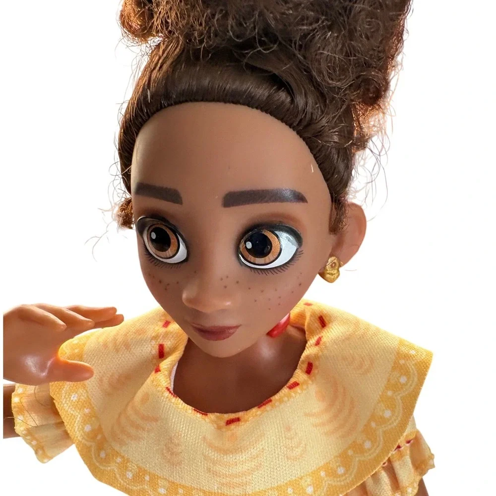 Disney Encanto Mirabel and Dolores Madrigal Doll Set Jakks Pacific Accessories